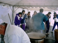 �؏`�̑��̂ނ����ŗ��H���郁���o�[